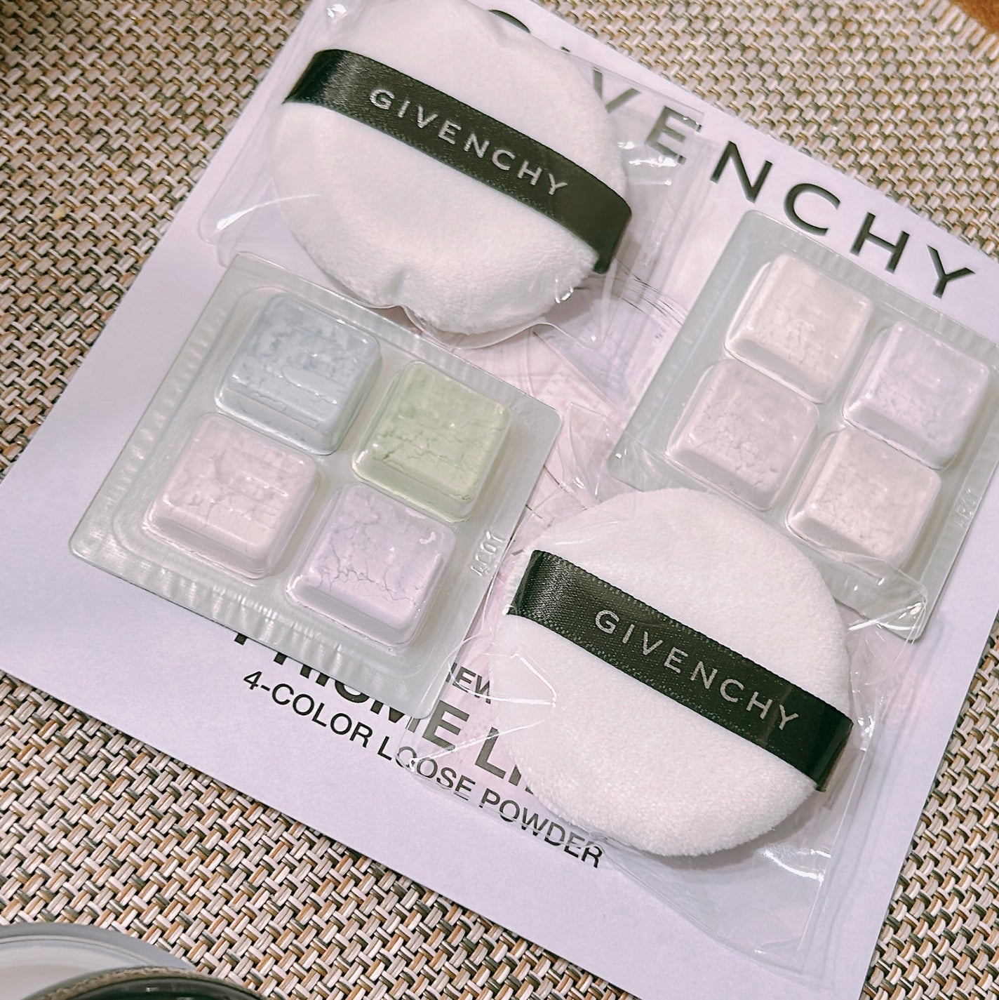 はるまき on LIPS 「お試しサイズを百均の容器に詰めて持ち歩く!というライフハックを..」(2枚目)