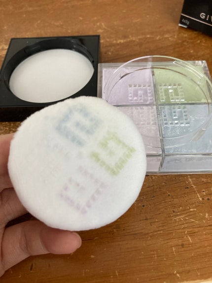 プリズム・リーブル/GIVENCHY/ルースパウダーを使ったクチコミ(2枚目)