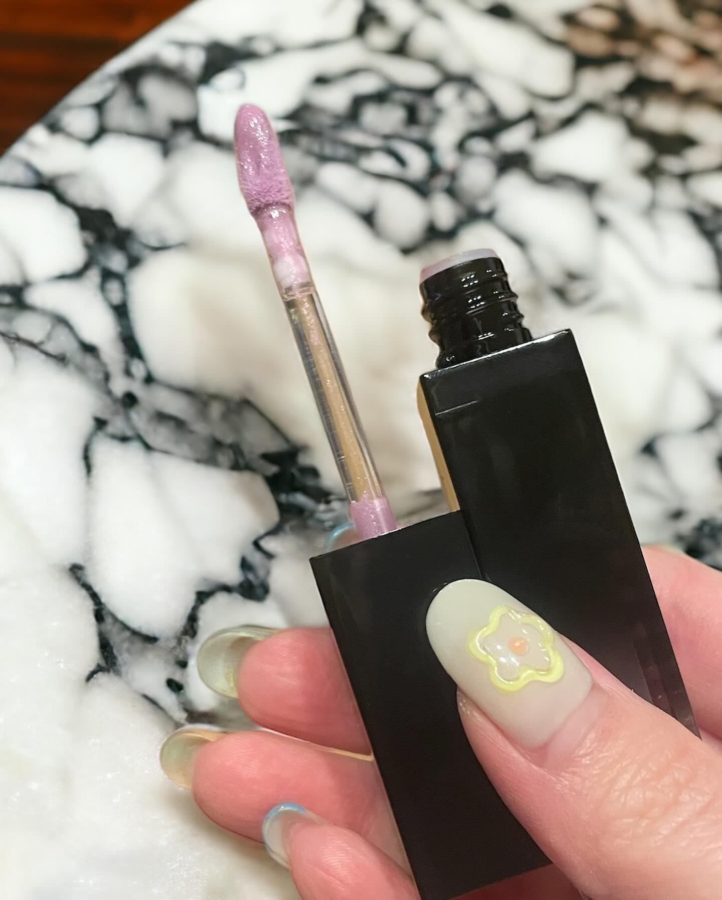 ボリュームパールキッスグロス/Dinto/リップグロスを使ったクチコミ（3枚目）