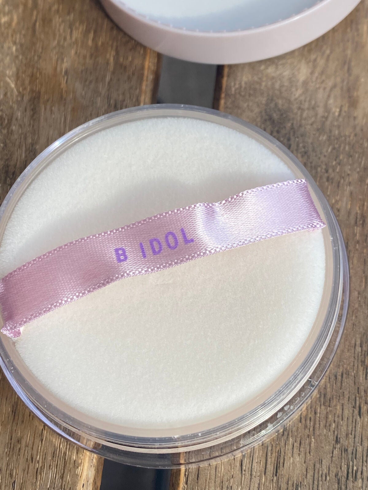 シルクアイスパウダー/b idol/ルースパウダーを使ったクチコミ(4枚目)