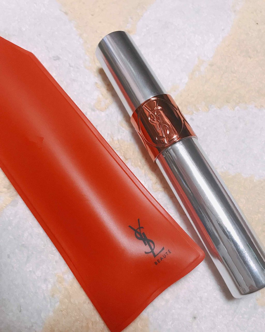 ヴォリュプテ ティントインオイル/YVES SAINT LAURENT BEAUTE/リップグロスを使ったクチコミ(1枚目)