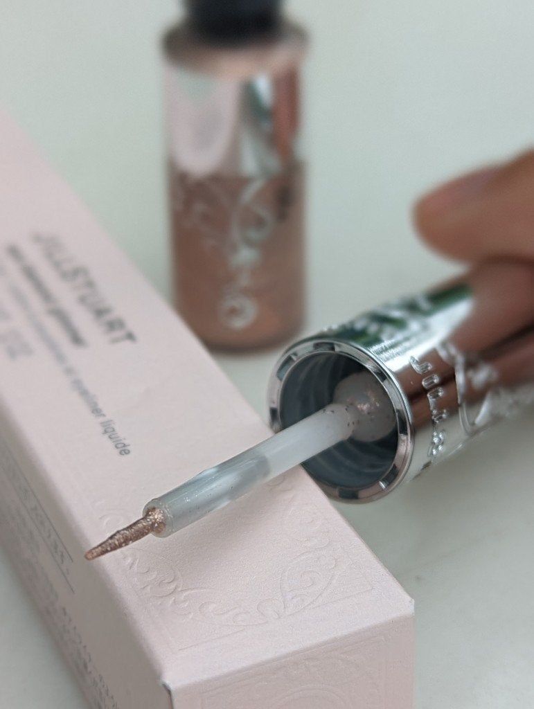 ジルスチュアート アイダイヤモンド グリマー/JILL STUART/グリッターを使ったクチコミ(3枚目)