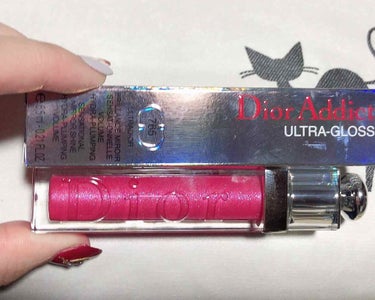  Dior ♡ADDICT GLOSS
青みがかったラメがキラキラしてて
とっても可愛いです✩.*˚
筆型なので塗りやすく色付きもよく
口元をパッと明るくしてくれます｡:°ஐ..♡*

秋コスメもいいで