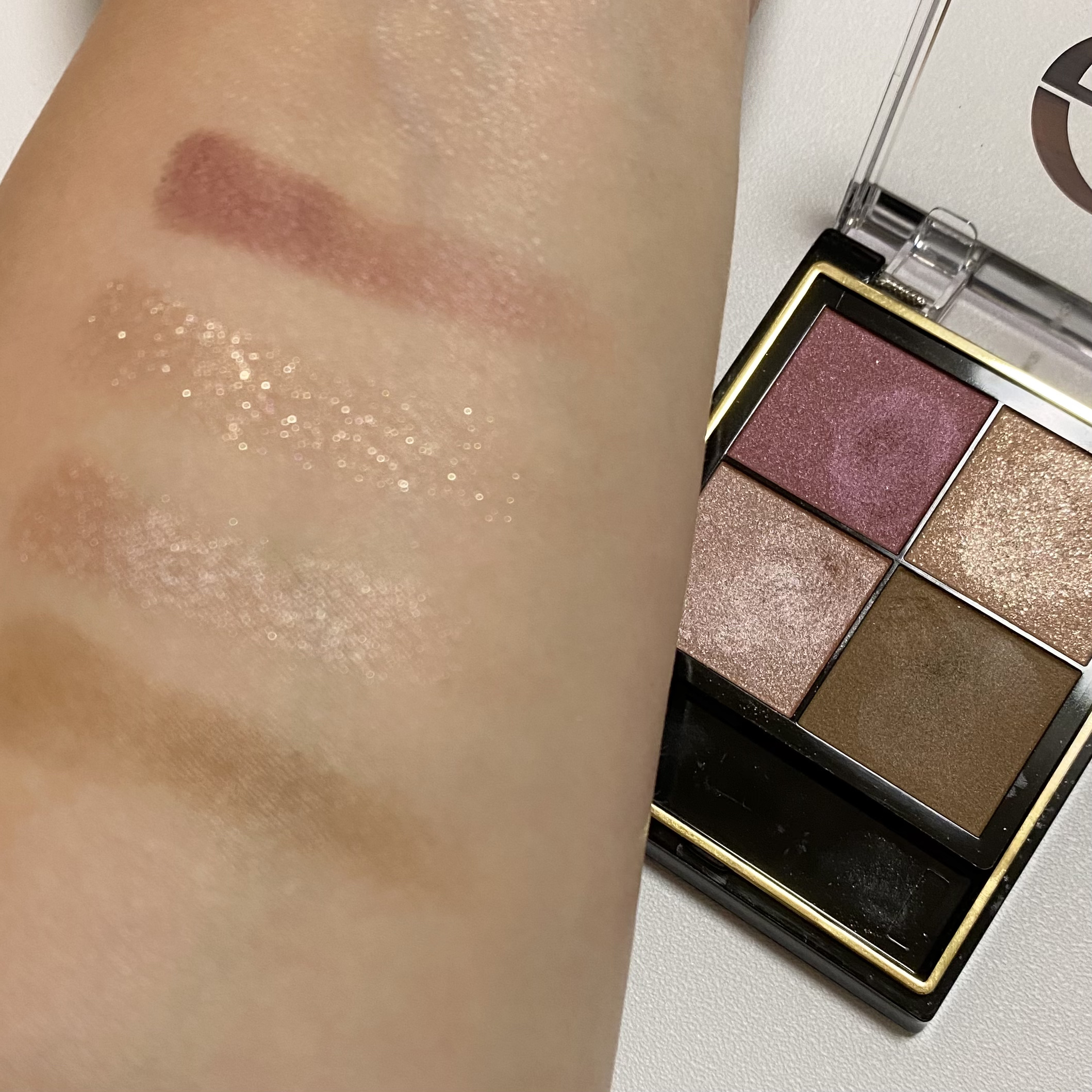リアルクローズシャドウ CX07 ベルベットリボン(限定)/excel/アイシャドウパレットを使ったクチコミ（3枚目）