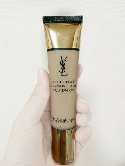 ラディアント タッチ オールインワン グロウ ファンデーション/YVES SAINT LAURENT BEAUTE/クリーム・エマルジョンファンデーションを使ったクチコミ(1枚目)