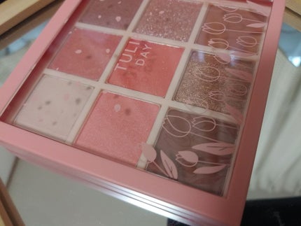 プレイカラーアイズ チューリップデー/ETUDE/アイシャドウパレットを使ったクチコミ(1枚目)