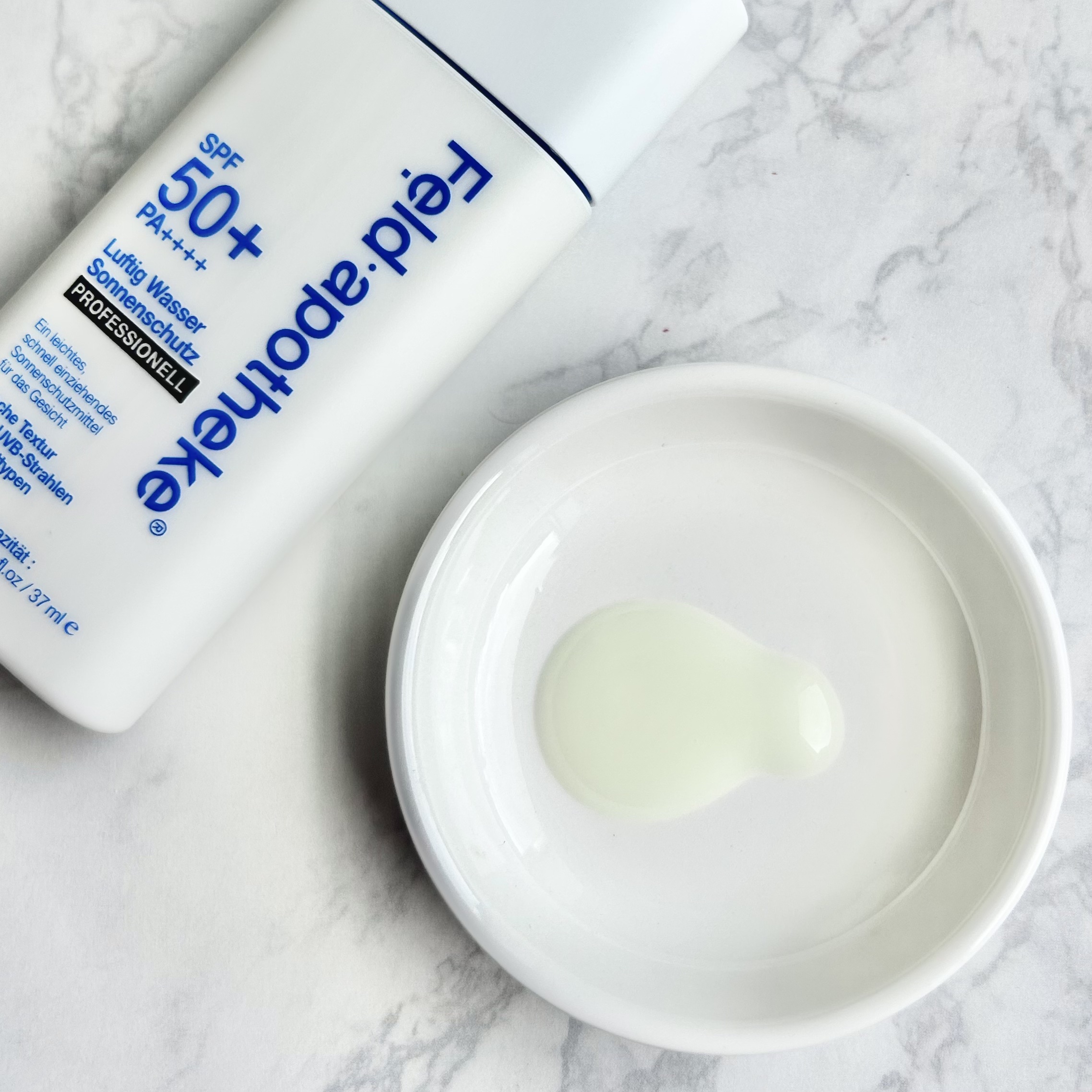 エアリーウォーターサンスクリーン プロフェッショナル/Feld Apotheke/日焼け止めローションを使ったクチコミ（2枚目）