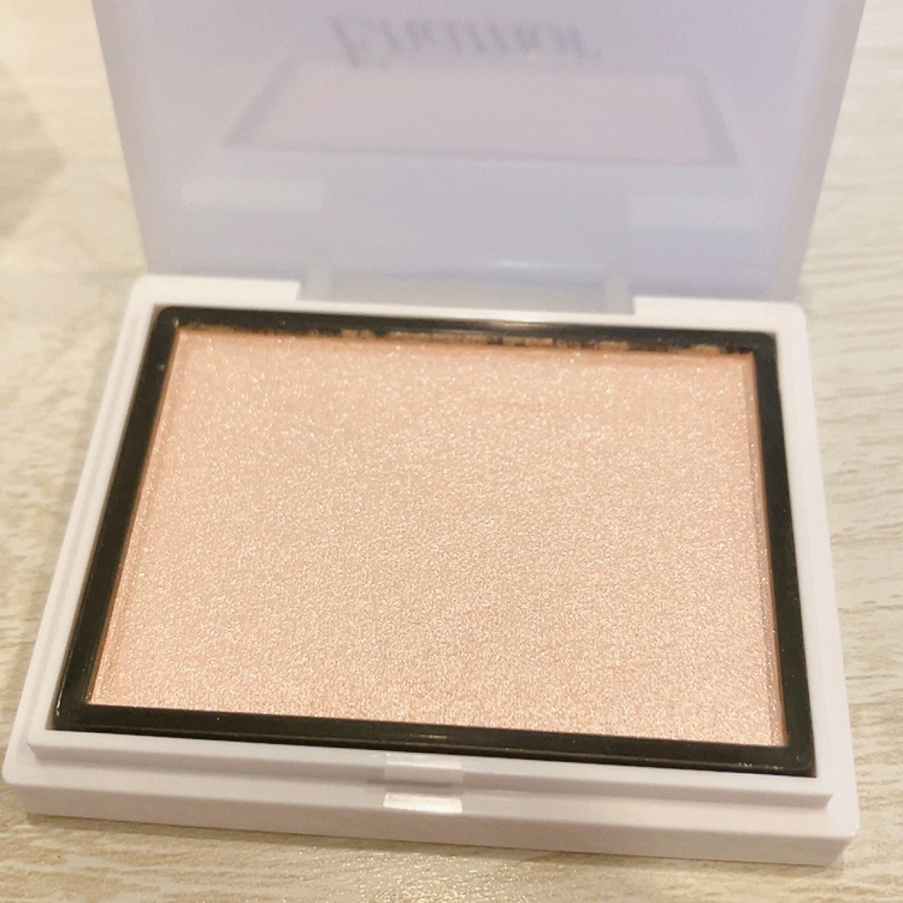 Enamor ジュエリーグロウハイライター/Enamor/パウダーハイライトを使ったクチコミ（2枚目）