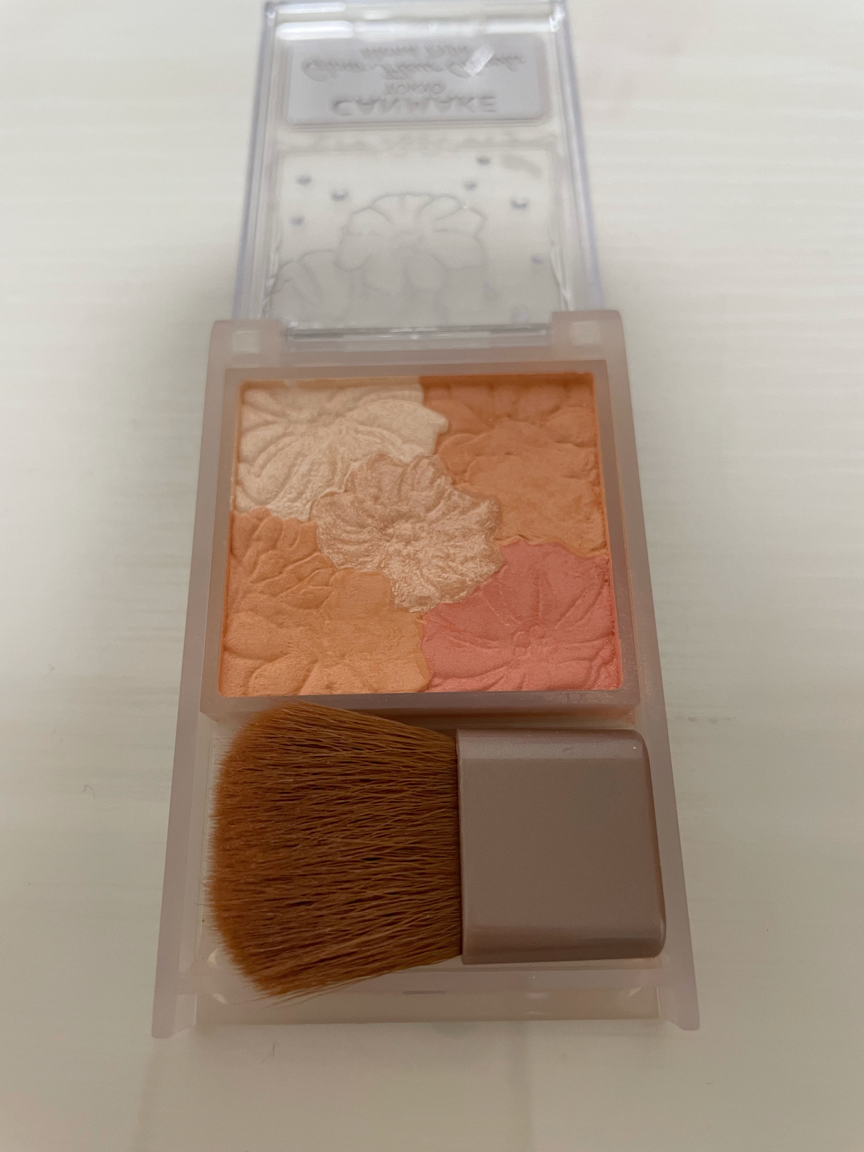 グロウフルールチークス（ブレンドタイプ） B01 コットンコーラル/キャンメイク/パウダーチークを使ったクチコミ（2枚目）