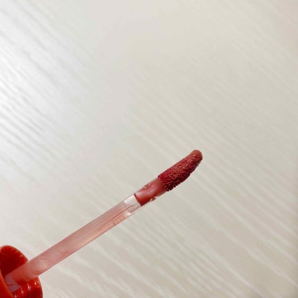 ジューシーラスティングティント/rom&nd/リップティントを使ったクチコミ(2枚目)