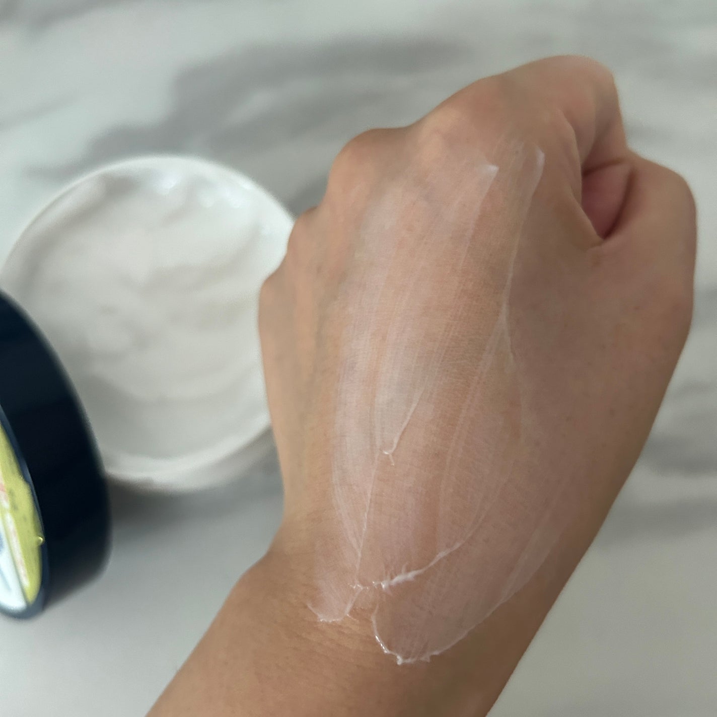 ヴァセリンリペアクリームナイトケア/ヴァセリン/ボディクリームを使ったクチコミ(5枚目)