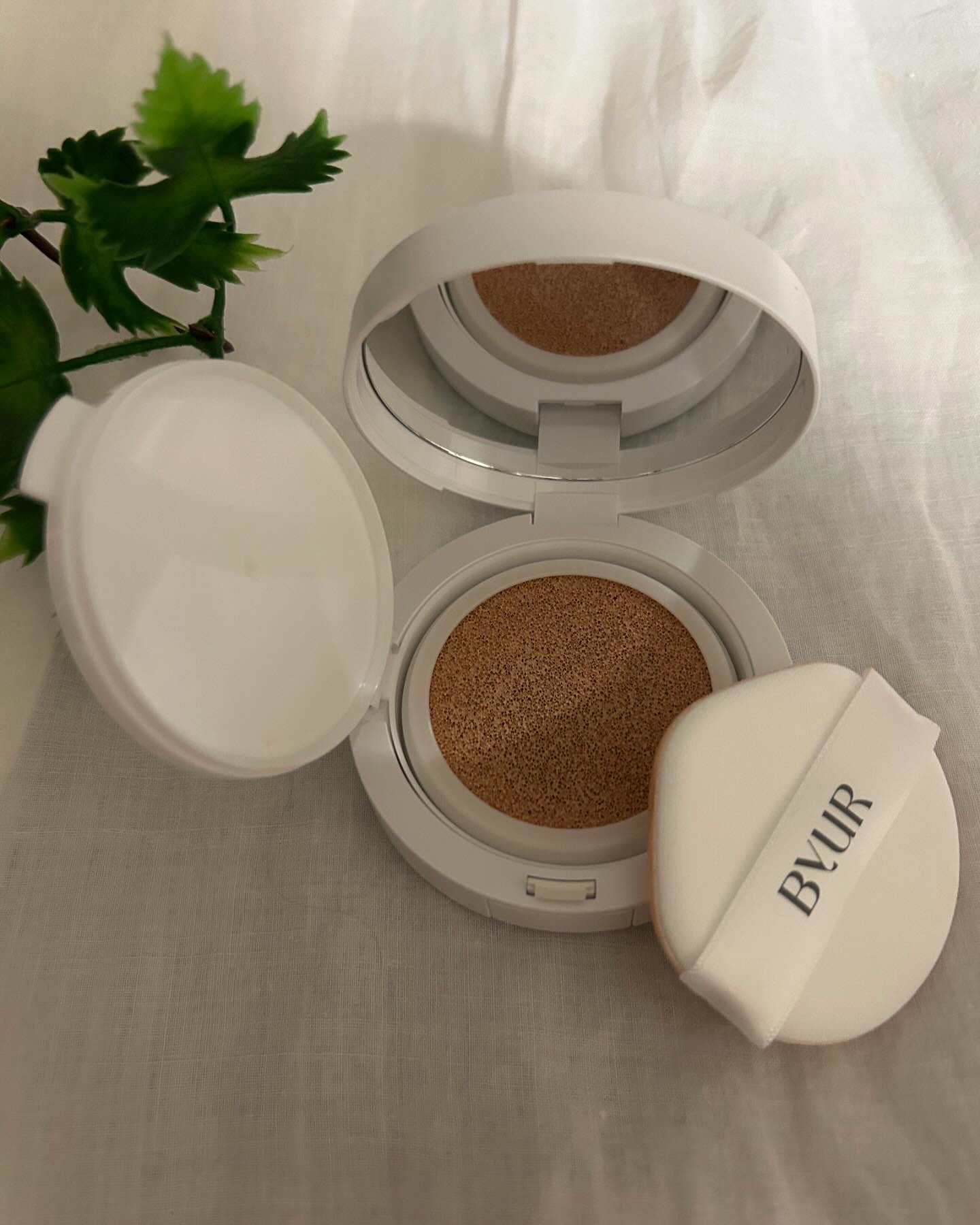 セラムフィット フルカバー グロークッション 21 ナチュラルベージュ/ByUR/クッションファンデーションを使ったクチコミ（2枚目）