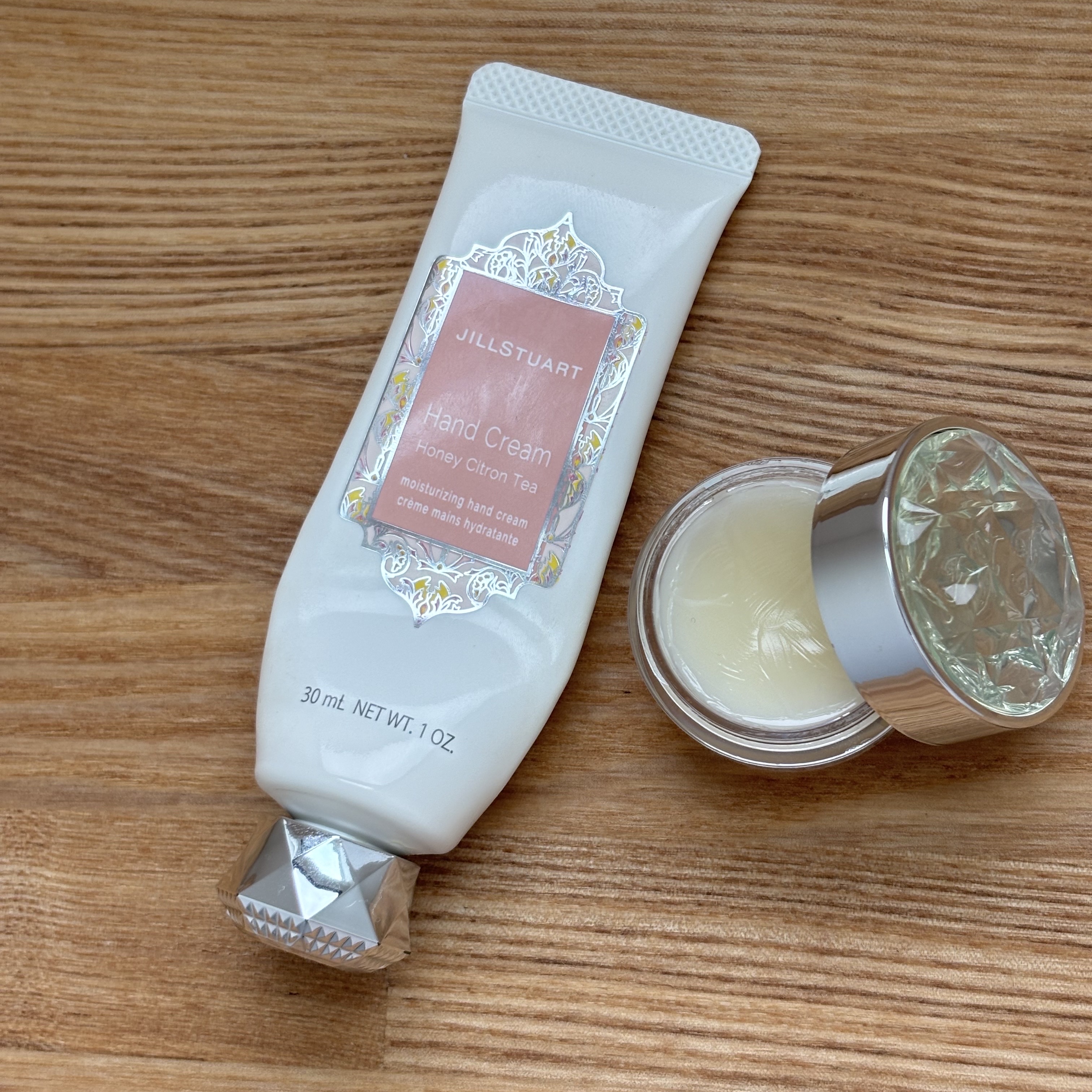 ハンドクリーム ハニーシトロンティー/JILL STUART/ハンドクリームを使ったクチコミ（1枚目）