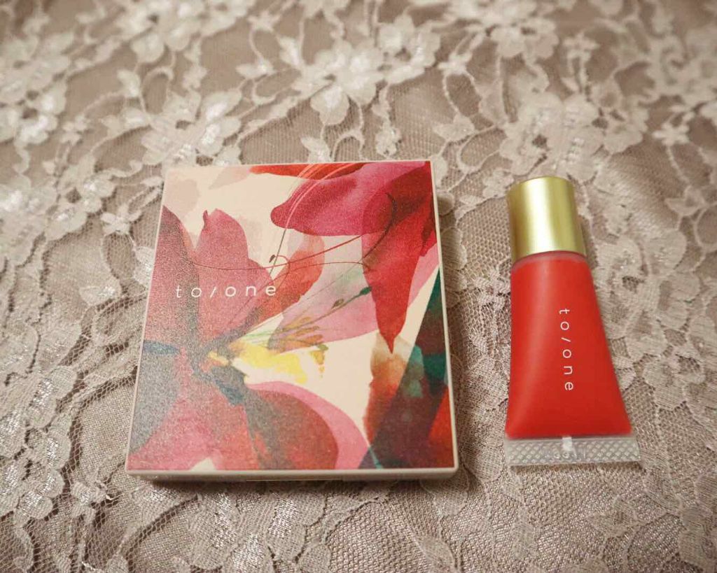 ホリデー メイクアップ コレクション 2019/to/one/メイクアップキットを使ったクチコミ（2枚目）