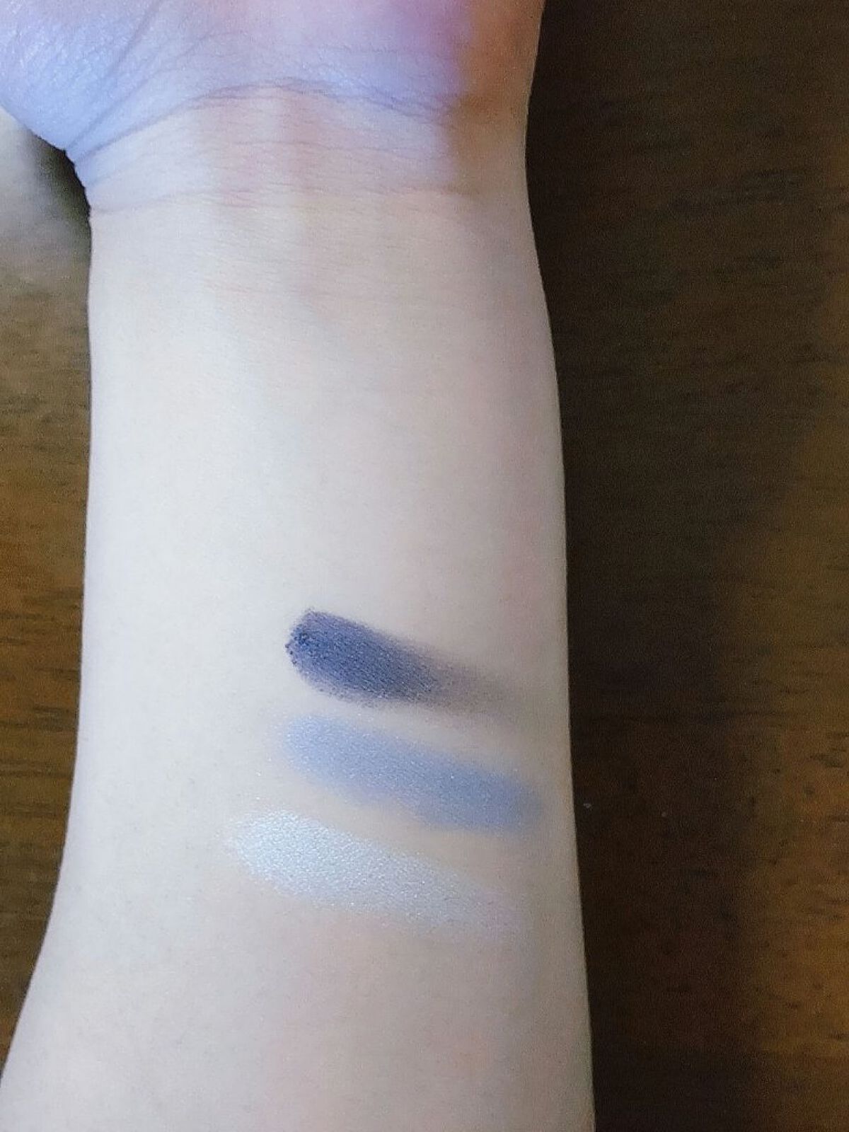 グラデカラーアイシャドウ/media/アイシャドウパレットを使ったクチコミ（3枚目）