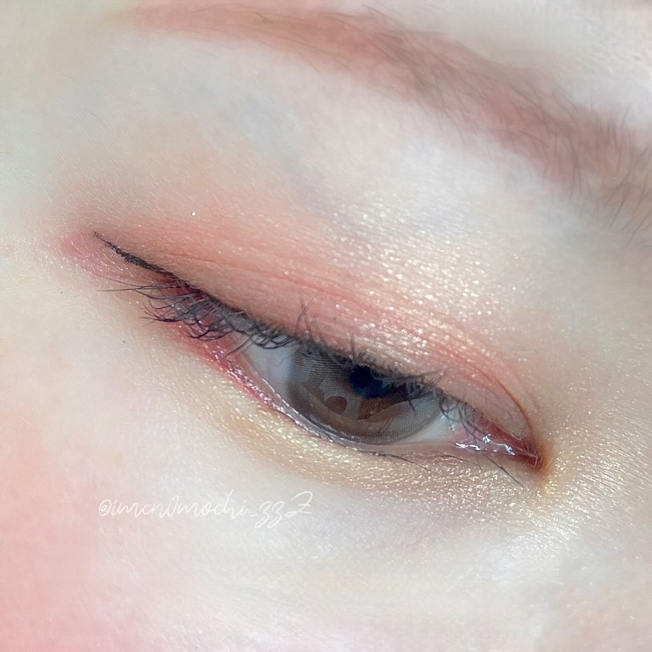 シャドーカスタマイズ/MAJOLICA MAJORCA/単色アイシャドウを使ったクチコミ(2枚目)