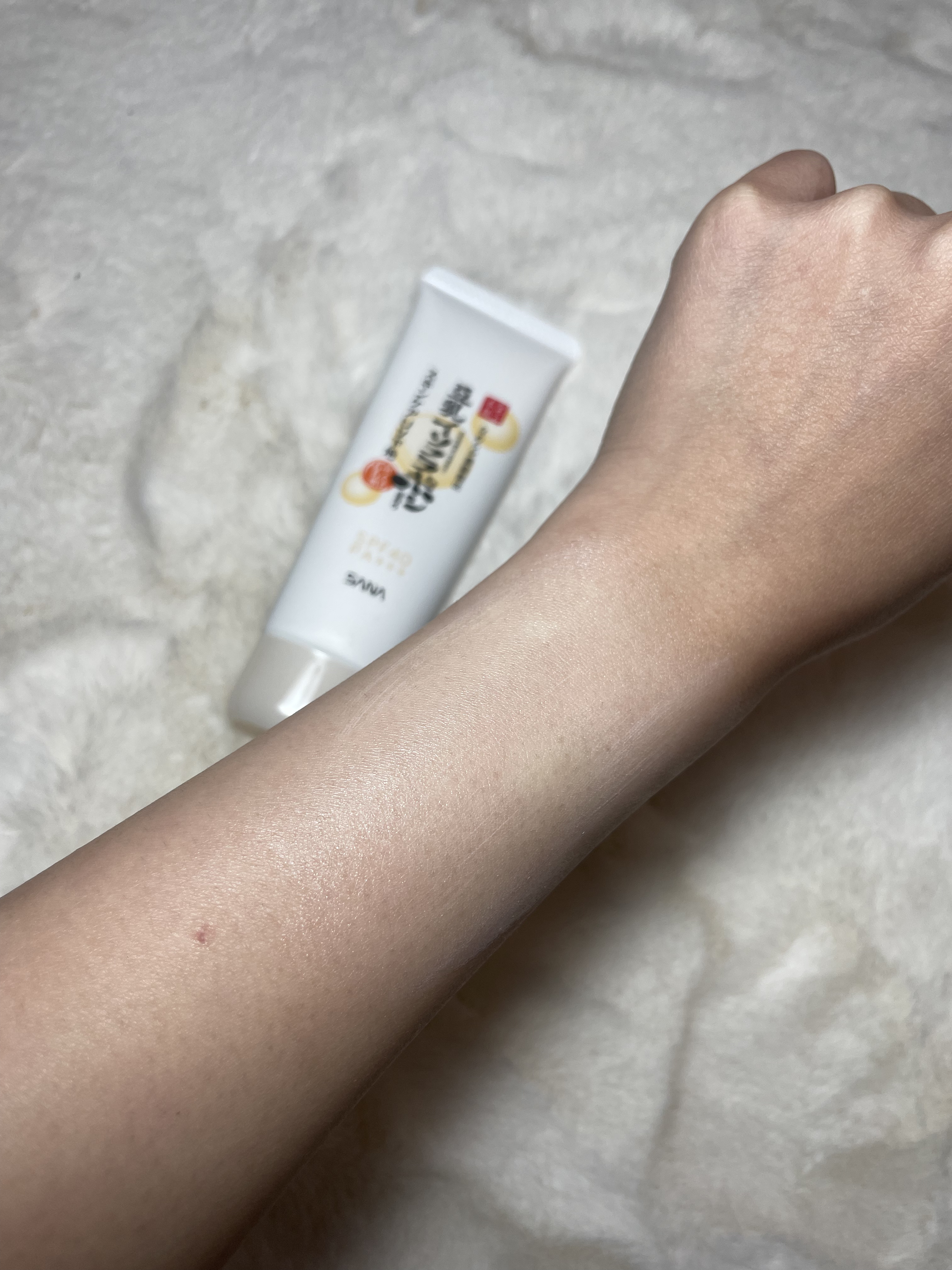 プロテーラービーグロウクッション ニュークラス/espoir/クッションファンデーションを使ったクチコミ（2枚目）