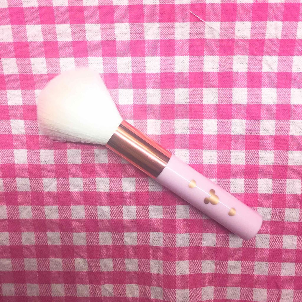 ごくふわっ ミッキーブラシ/DAISO/メイクブラシを使ったクチコミ(1枚目)