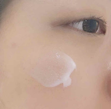 純白専科 すっぴん白雪美容液(専科 薬用美白クリーム)/SENKA(専科)/美容液を使ったクチコミ(2枚目)