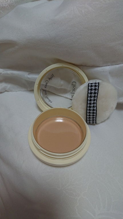 フェイスパウダー ハイカバー  白肌オークル/クリアラスト/プレストパウダーを使ったクチコミ(2枚目)