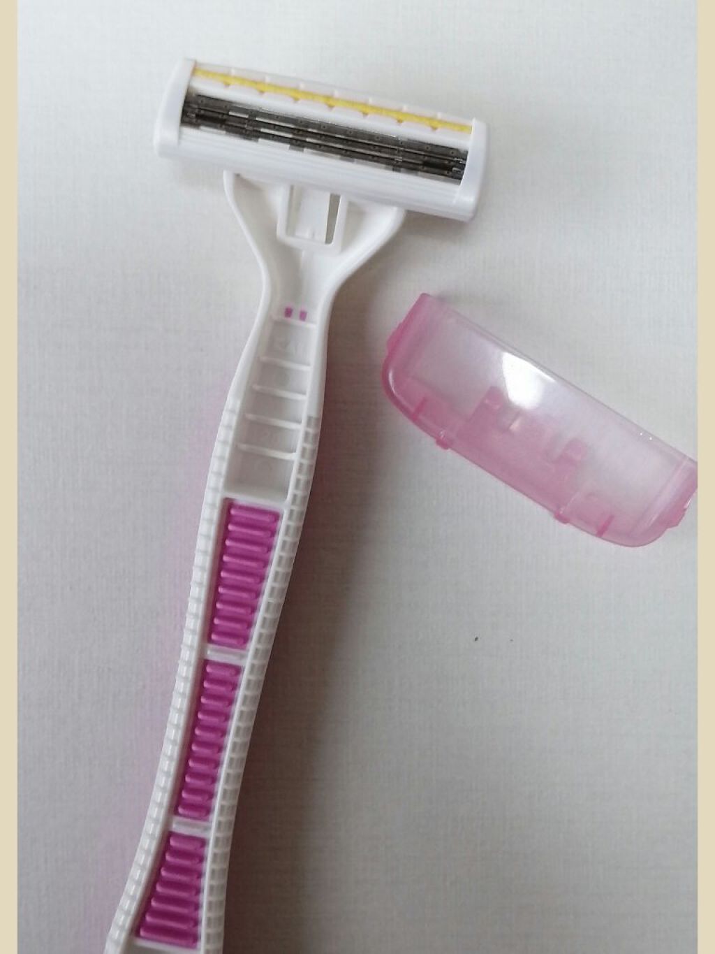 プリティー ボディ T 3枚刃/貝印/シェーバーを使ったクチコミ（2枚目）