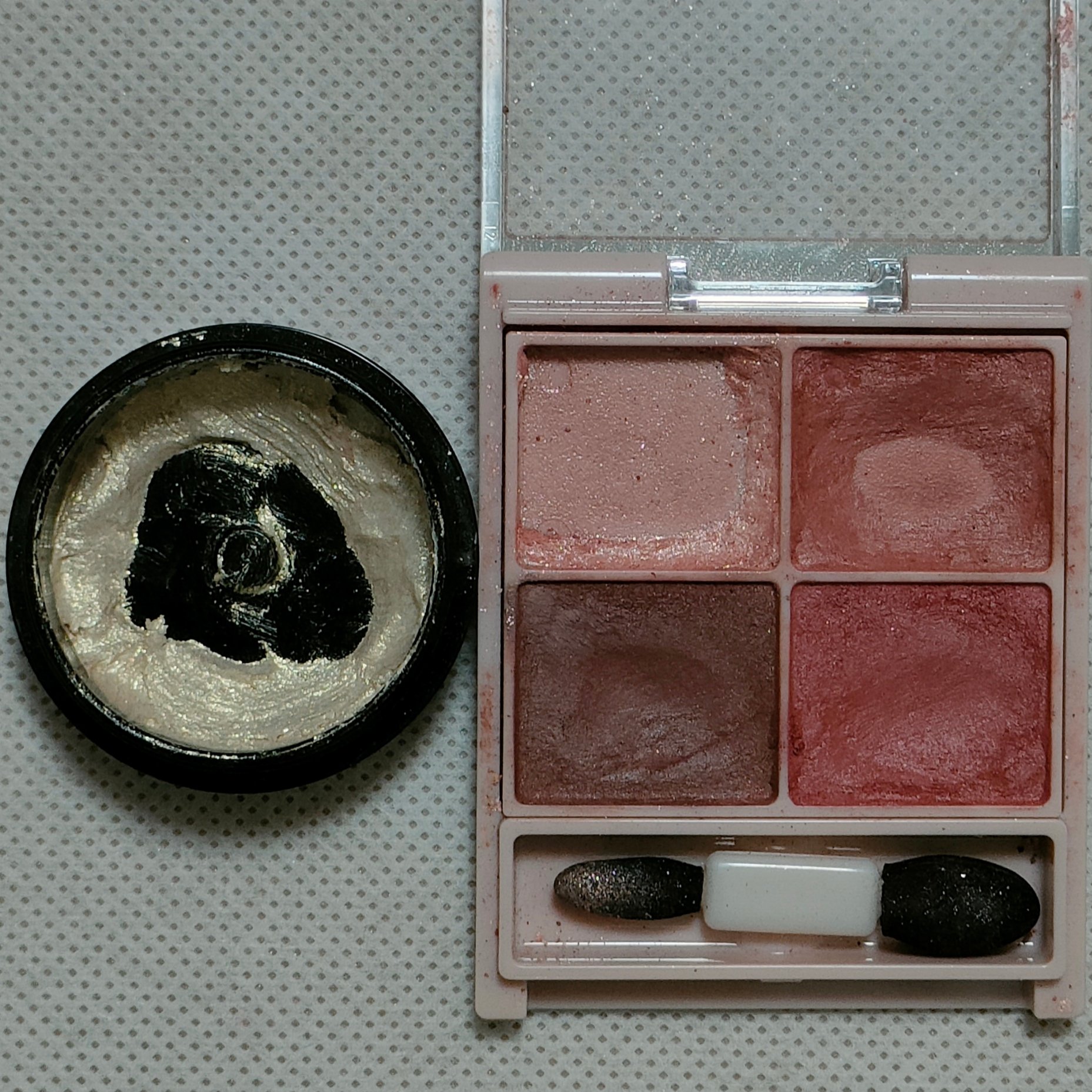 アイ グリッター/ANNA SUI/単色アイシャドウを使ったクチコミ（3枚目）