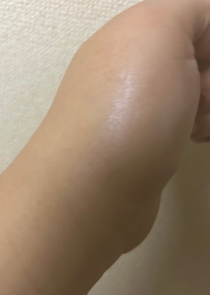 パールグロウニュアンサー/CEZANNE/パウダーハイライトを使ったクチコミ(2枚目)