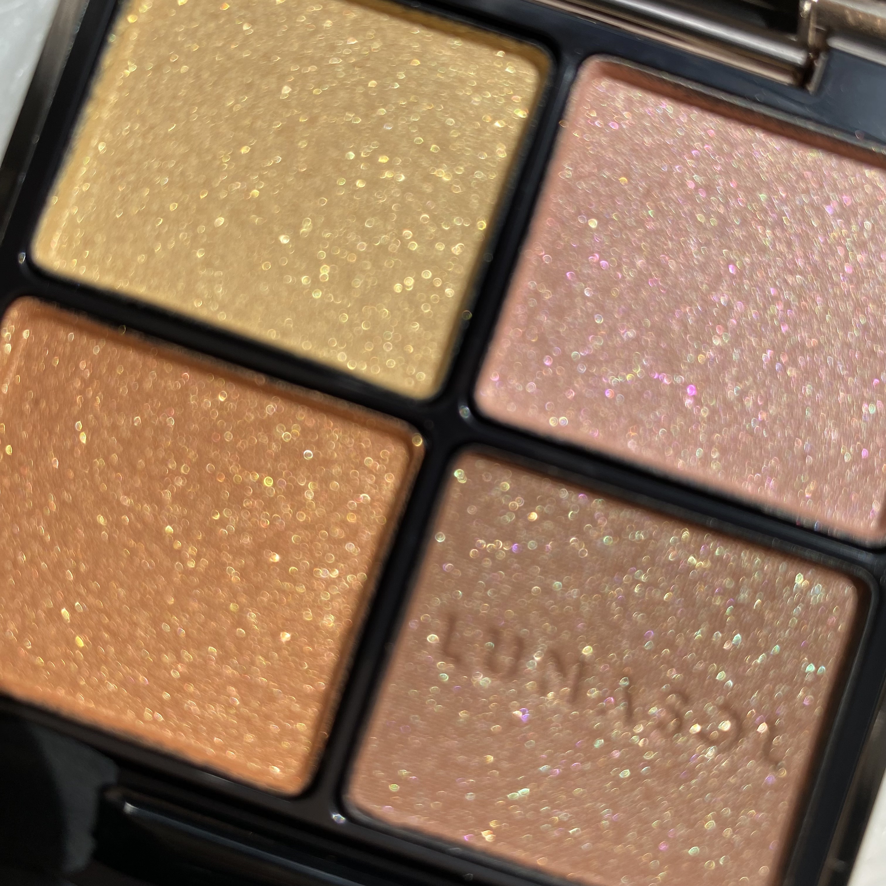 アイカラーレーション/LUNASOL/アイシャドウパレットを使ったクチコミ（3枚目）