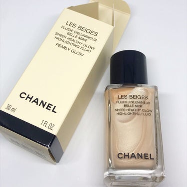 CHANEL レ ベージュ フリュイド アンルミネール ベル ミンのクチコミ「CHANEL/

LES BEIGES/
FLUIDE ENLUMINEUR BELLE MI.....」（1枚目）