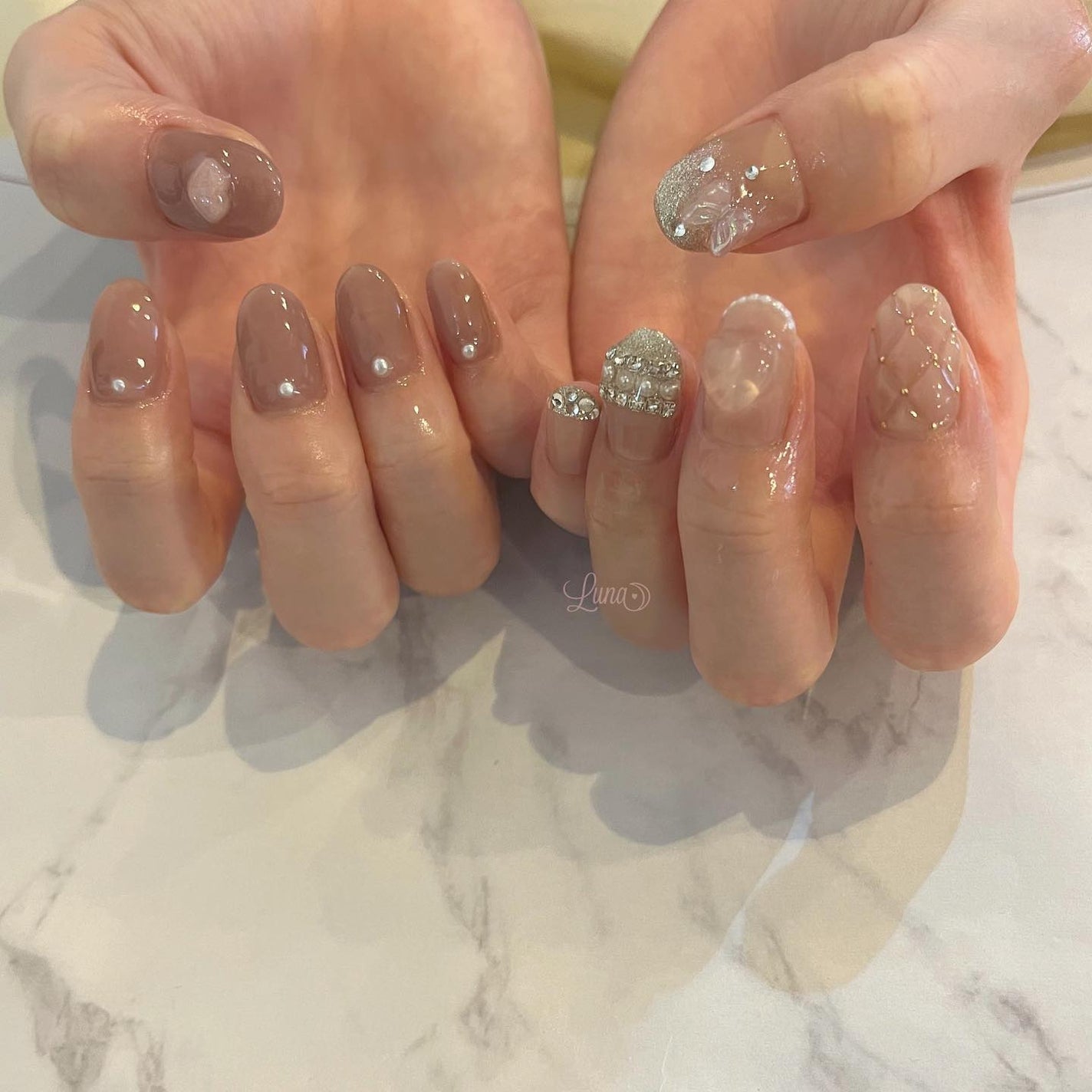 Iuna. Mizuki on LIPS 「.スペシャルプラン🌙✨#nail#nailstagram#ge..」(2枚目)