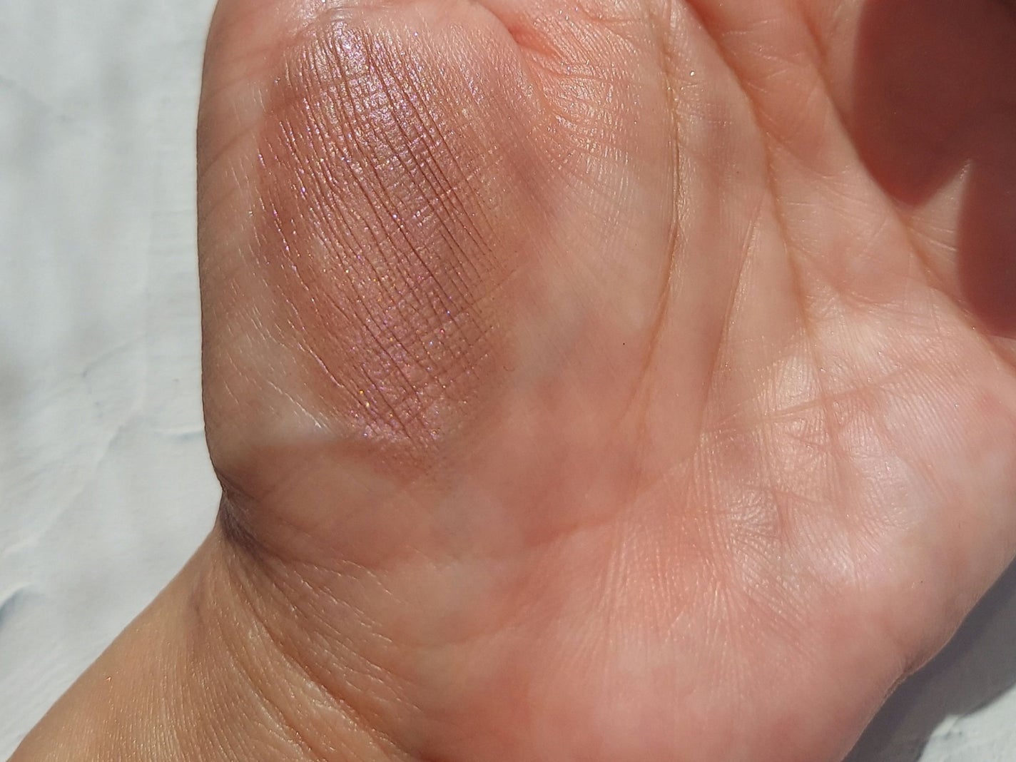 misaki on LIPS 「編集しないでそのまま何枚も載せます🙏私のベスコスアイシャドウ。..」(8枚目)