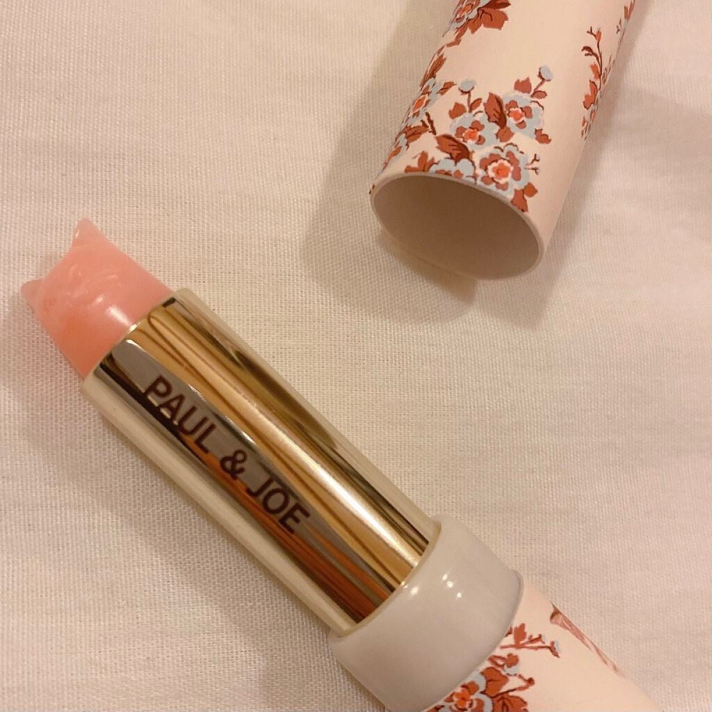 リップスティック トリートメント/PAUL & JOE BEAUTE/リップケアを使ったクチコミ(1枚目)
