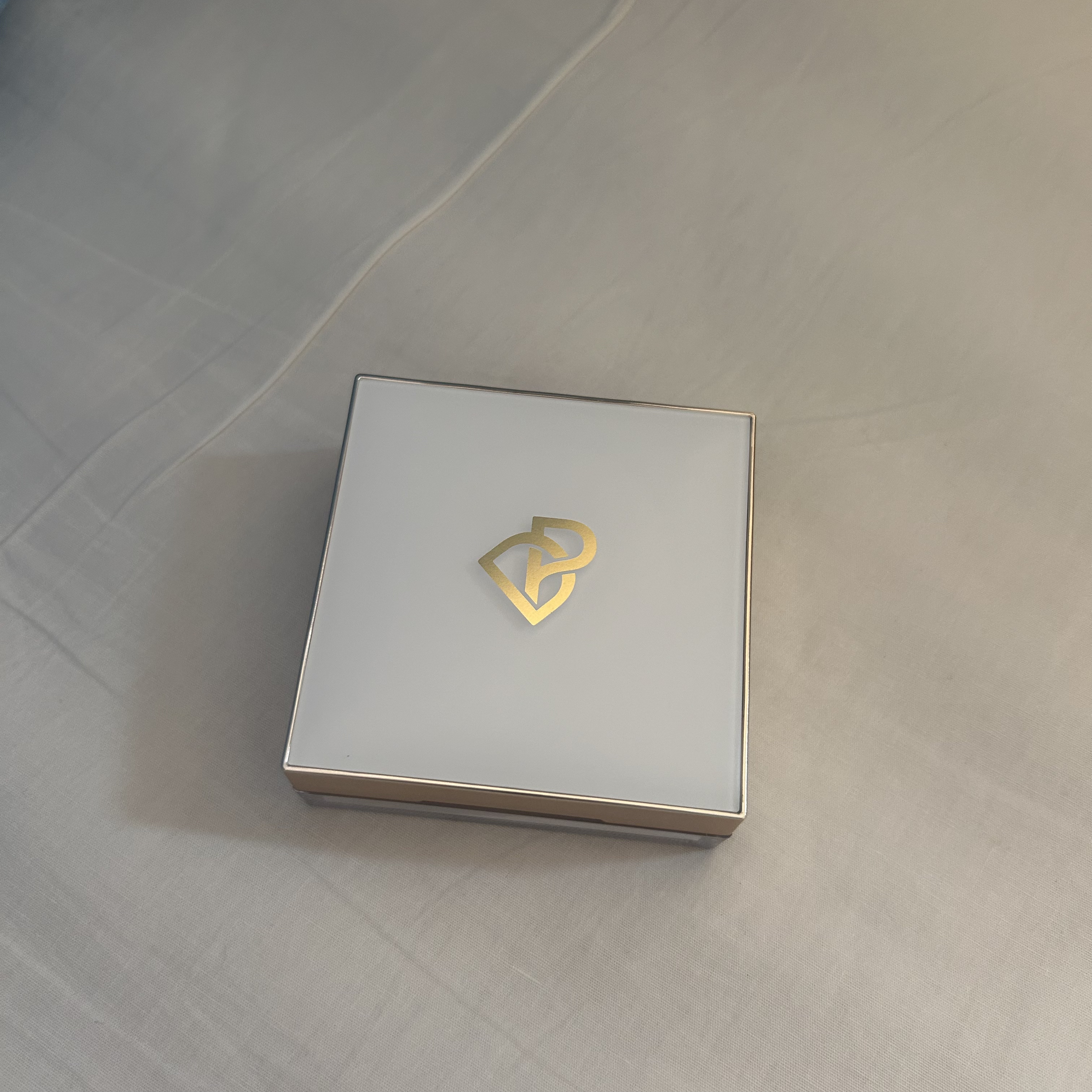 トランスルーシェントブルーリング ルースパウダー/PERFECT DIARY/ルースパウダーを使ったクチコミ（1枚目）