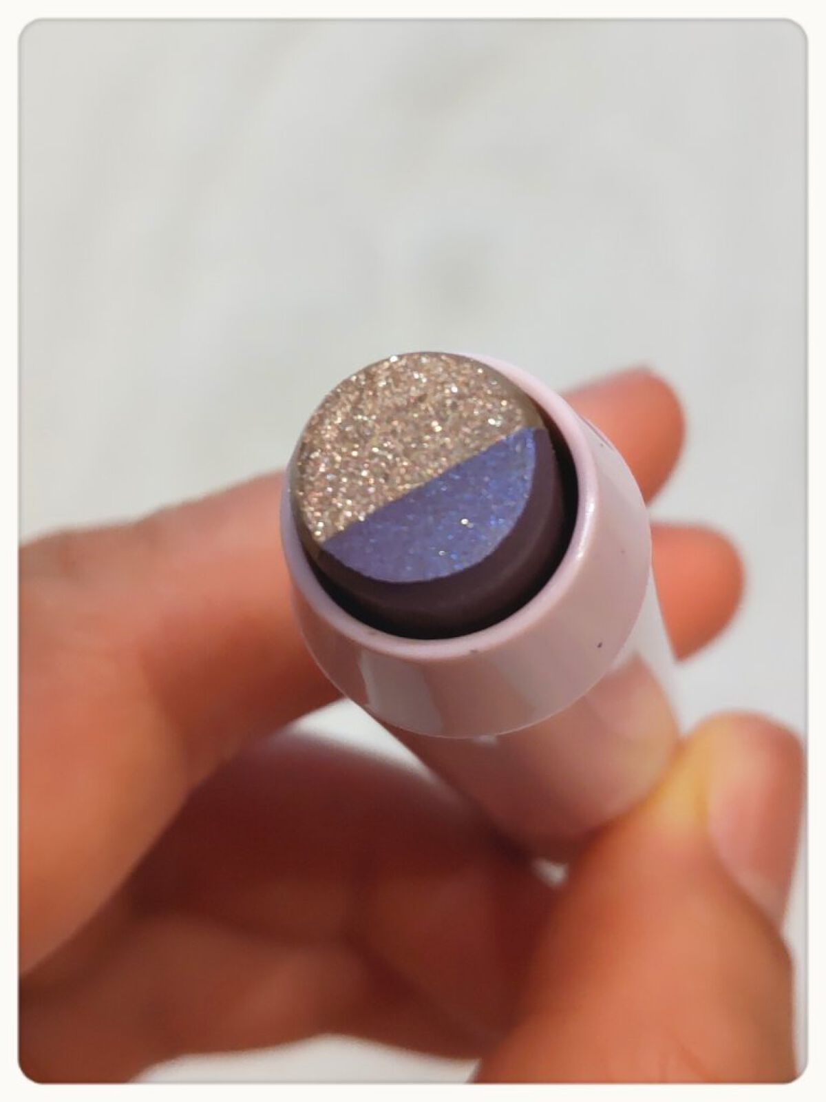 デュアル カラー スティック V-01（スモーキーバイオレット）/DAISY DOLL by MARY QUANT/スティックアイシャドウを使ったクチコミ（2枚目）