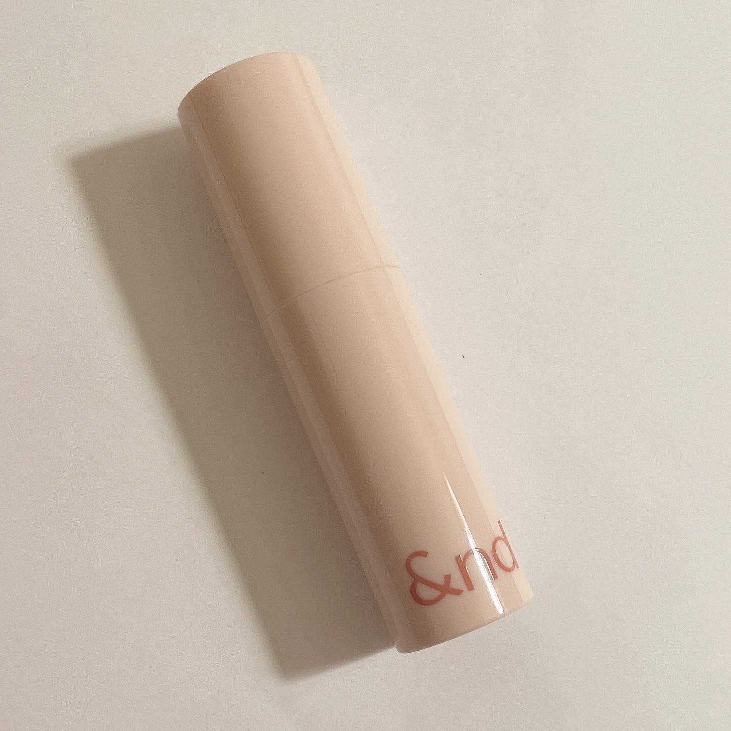 アンドバイロムアンド　グラッシーボムティント/&nd by rom&nd/リップティントを使ったクチコミ（2枚目）