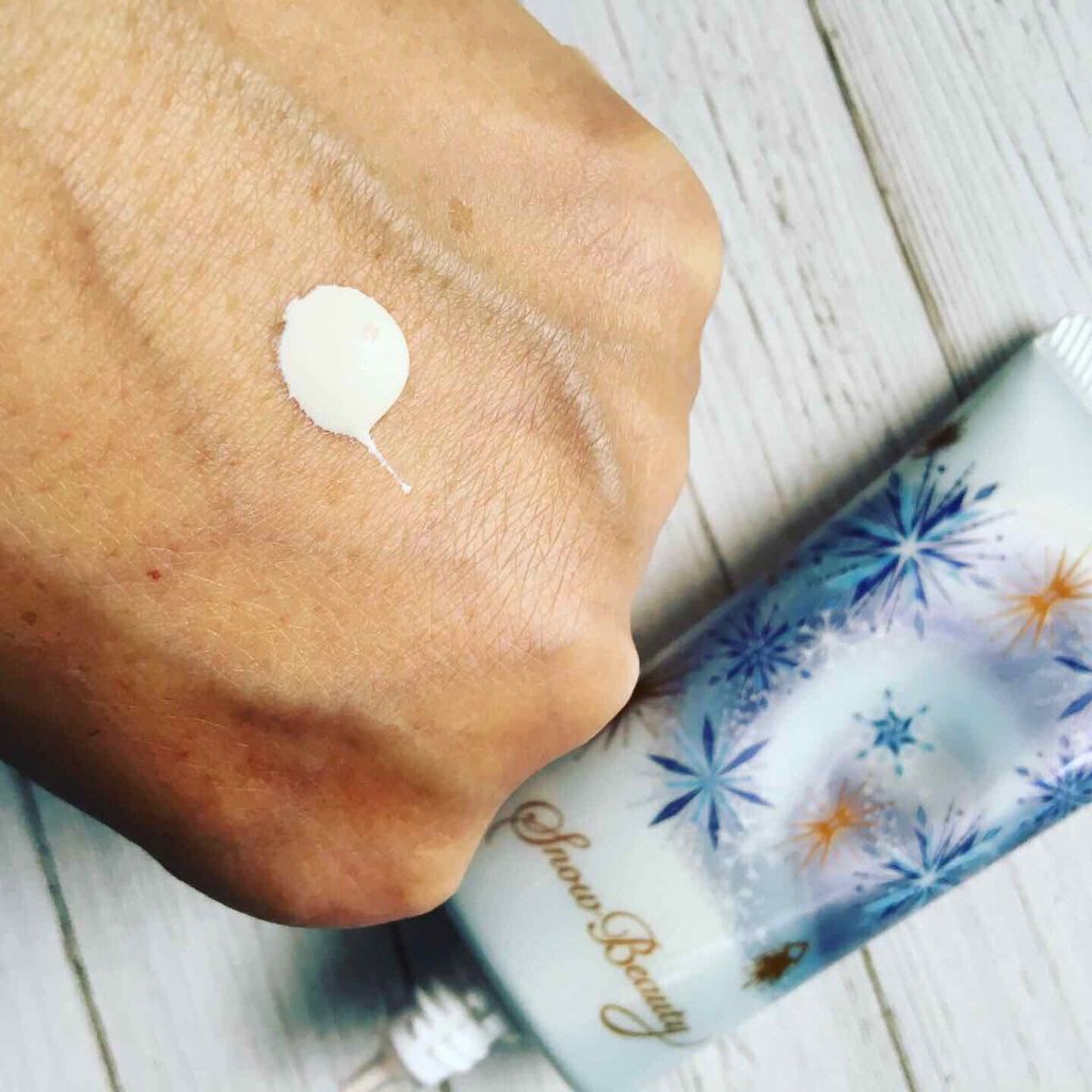 ホワイトニングトーンアップエッセンス/スノービューティー/化粧下地を使ったクチコミ(3枚目)