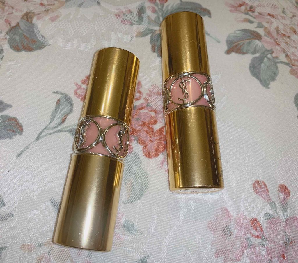 Yves Saint Laurent 💄🦋
ルージュ ヴォリュプテ シャイン

〜薄ピンク編〜

左:61番(限定)
右:8番

塗り心地がOPERAのリップティントと似ていませんか？？スルッと塗れるのがすごく良い！


皮剥けとか乾燥