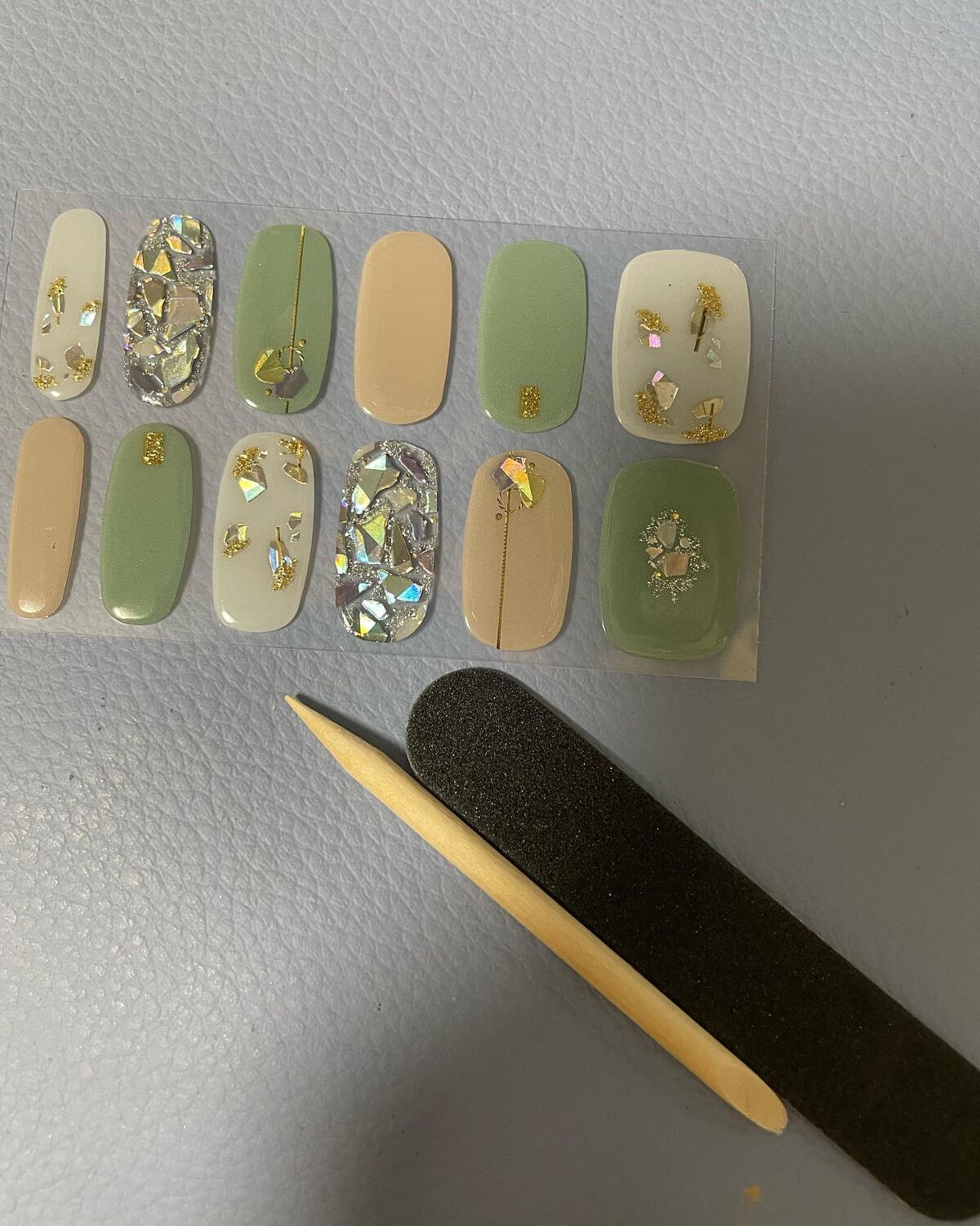 セミキュアジェルネイルシール ハンド用/LYSD’OR/ネイルシールを使ったクチコミ(5枚目)