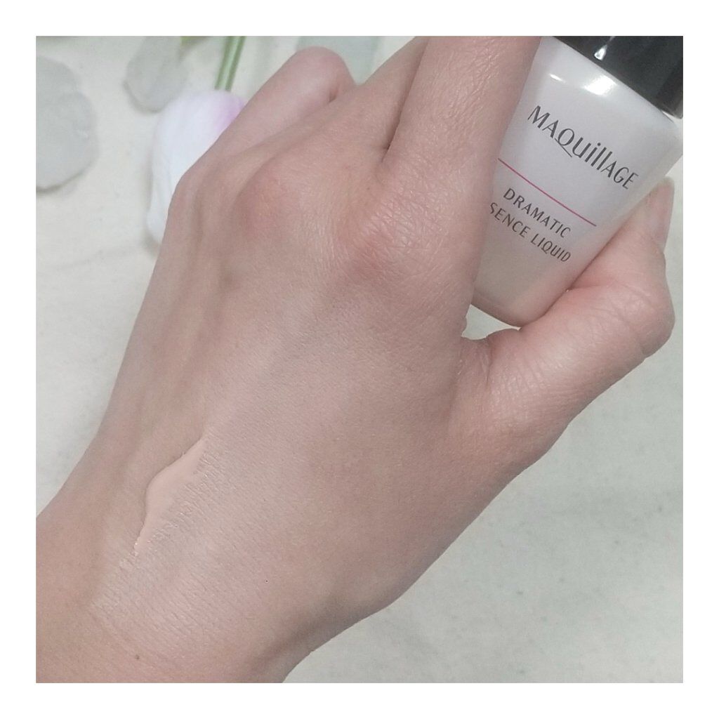 ドラマティックエッセンスリキッド/マキアージュ/リキッドファンデーションを使ったクチコミ(3枚目)