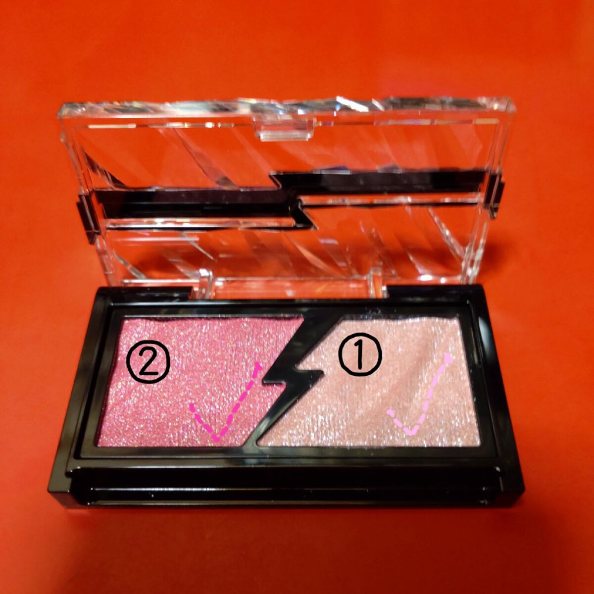 エレクトリックショックアイズ /KATE/アイシャドウパレットを使ったクチコミ（2枚目）