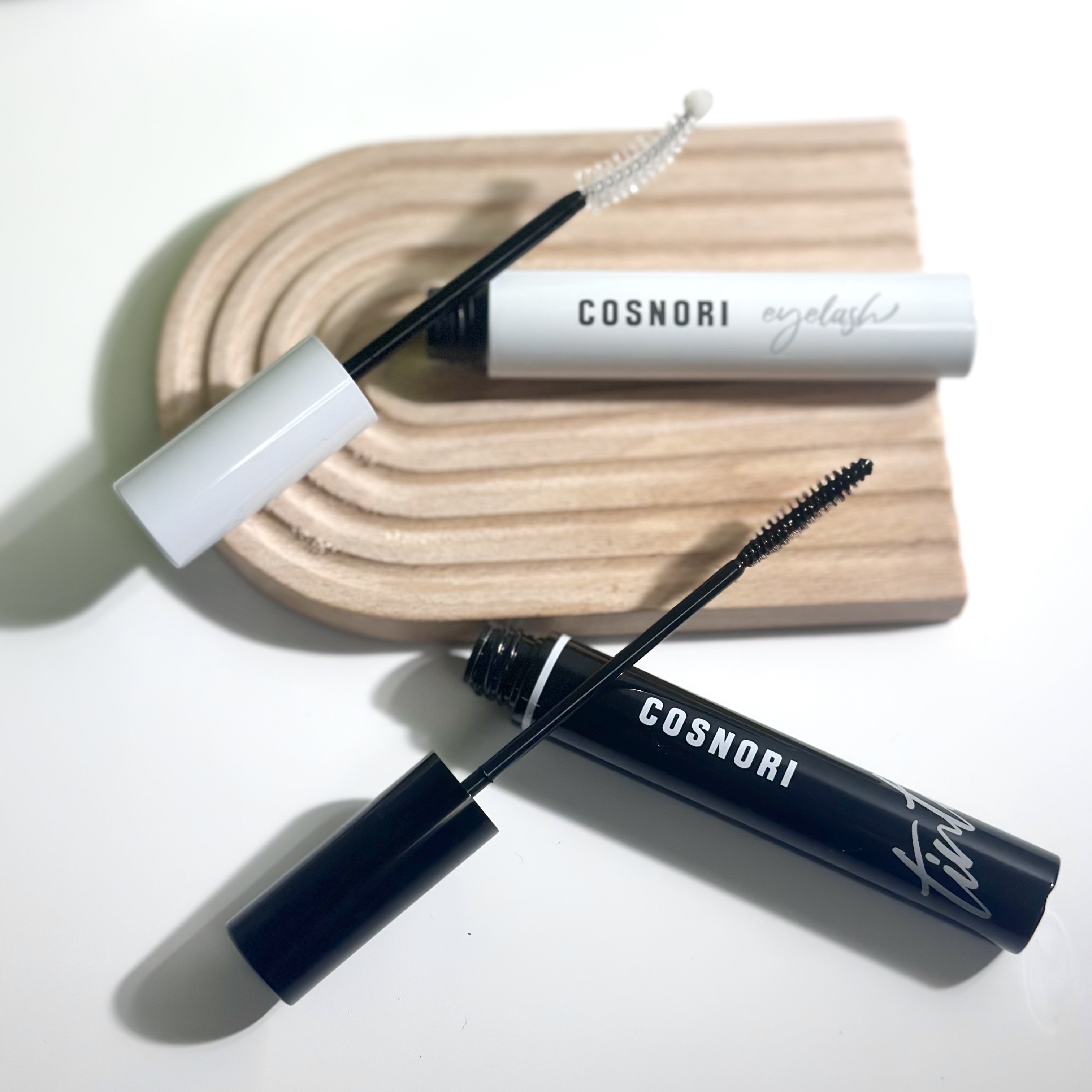 ロングアクティブアイラッシュセラム/COSNORI/まつげ美容液を使ったクチコミ（1枚目）