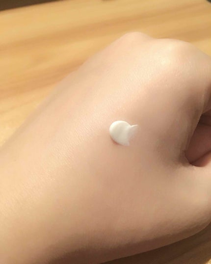 シア ハンドクリーム/L'OCCITANE/ハンドクリームを使ったクチコミ(2枚目)