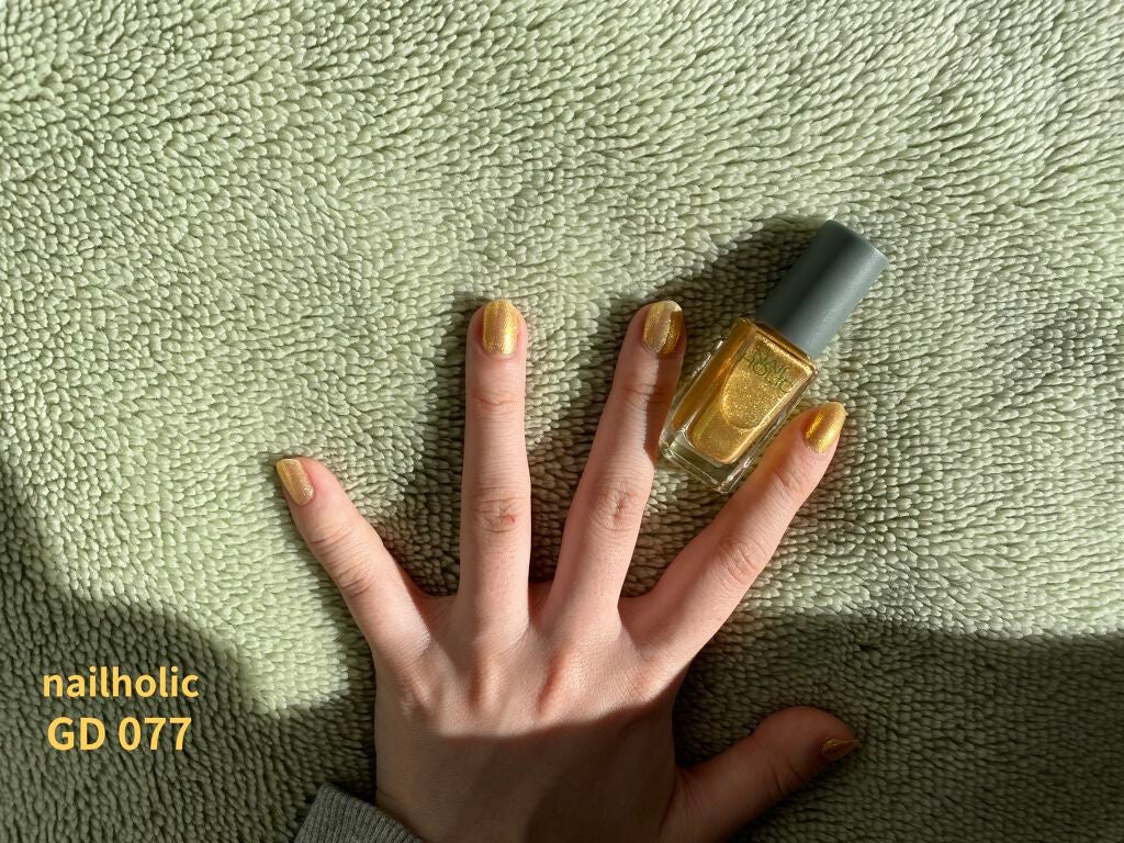 ネイルホリック リミテッドカラー Sparkle ornament/ネイルホリック/マニキュアを使ったクチコミ(1枚目)