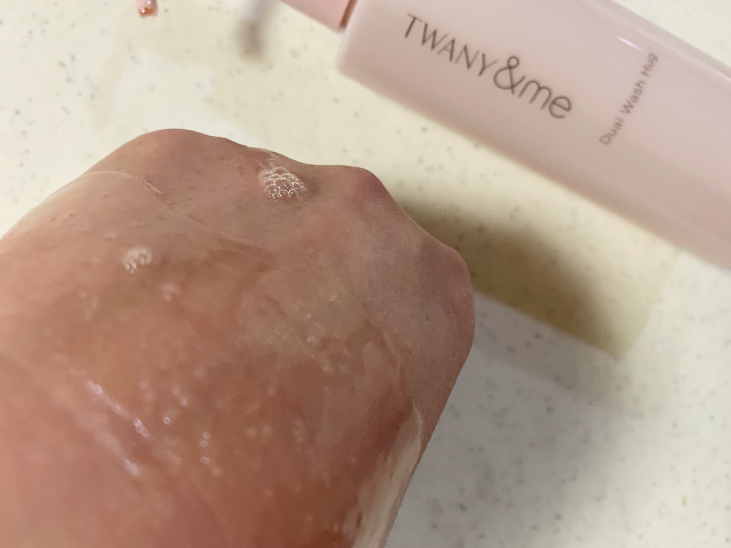 デュアルウォッシュハグ/TWANY＆me/クレンジングウォーターを使ったクチコミ（3枚目）