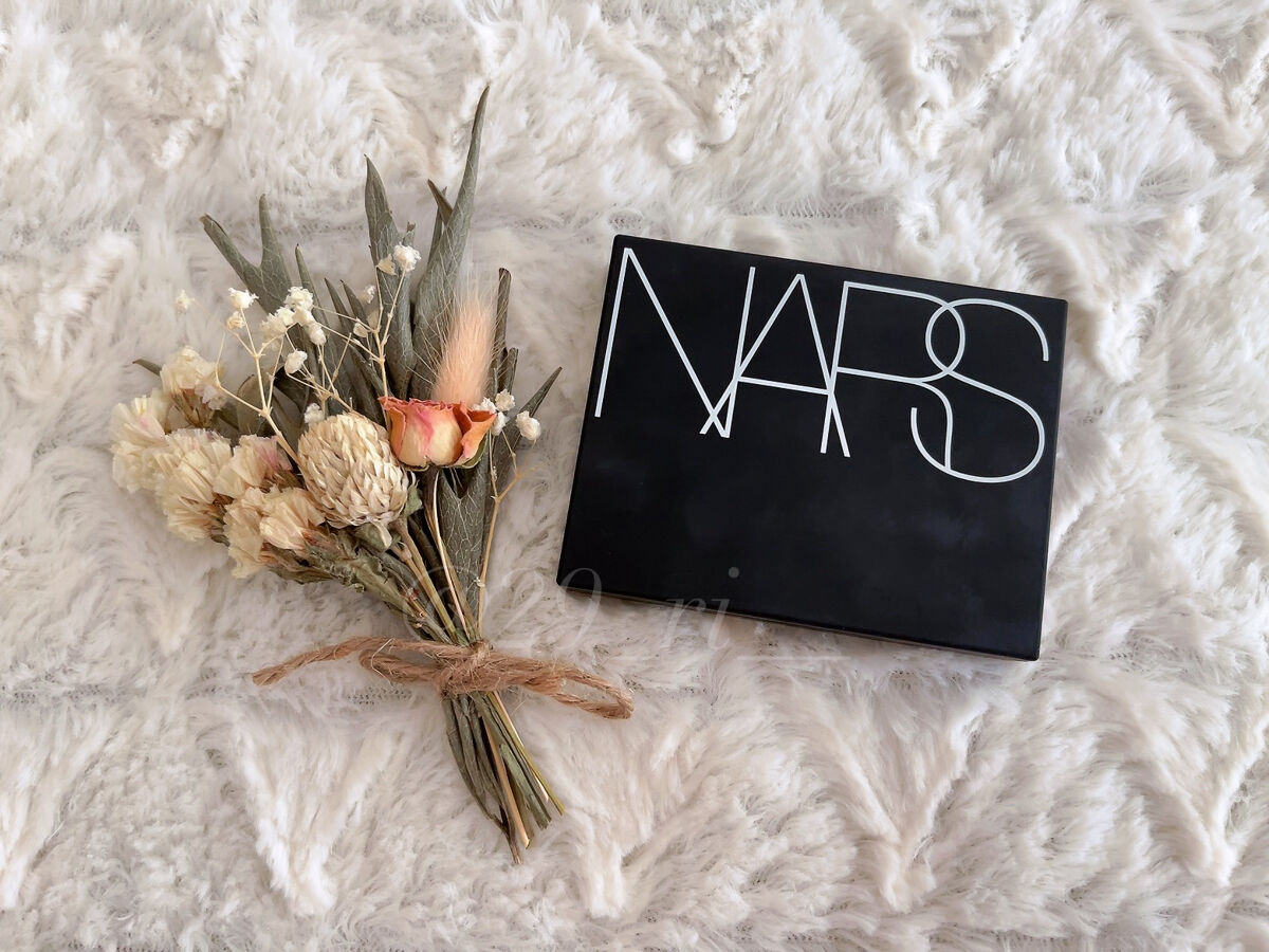 ライトリフレクティングセッティングパウダー　プレスト　N/NARS/プレストパウダーを使ったクチコミ（2枚目）