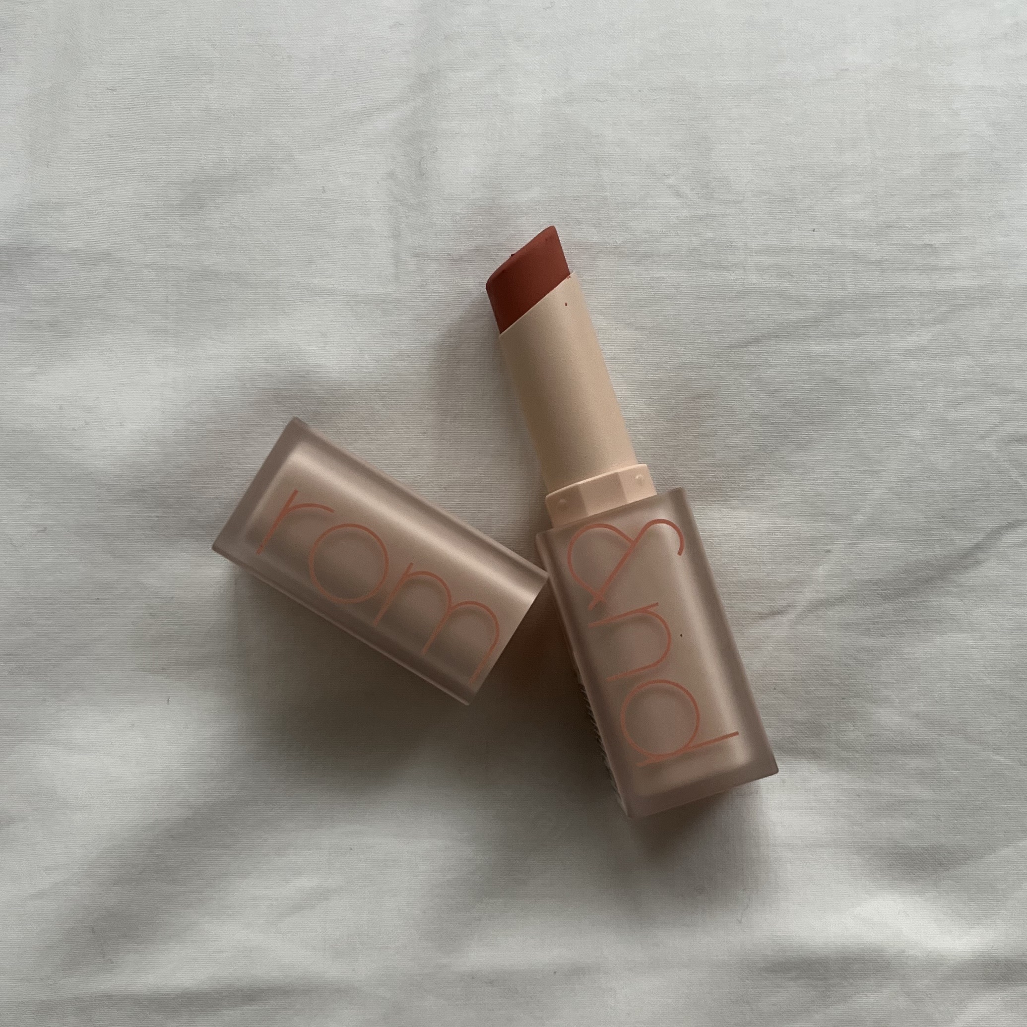 ゼロマットリップスティック/rom&nd/口紅を使ったクチコミ（1枚目）