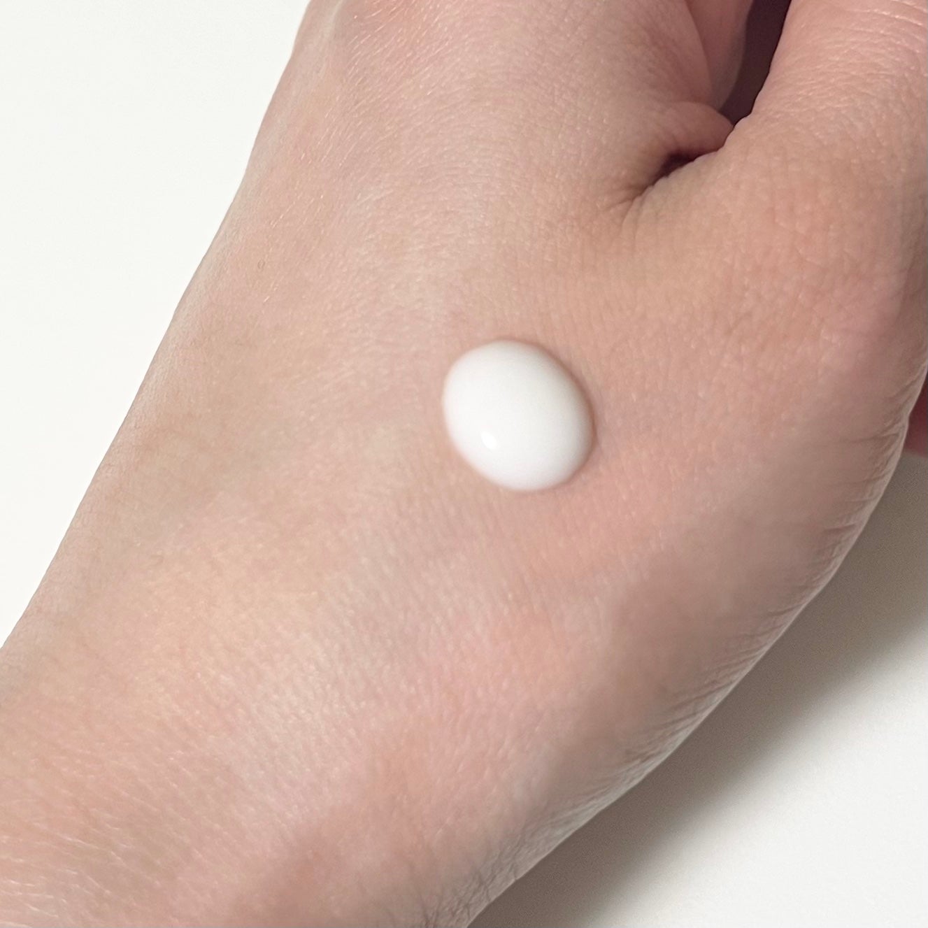 アドバンスド ブライトニング セラム/オルビス/美容液を使ったクチコミ(2枚目)