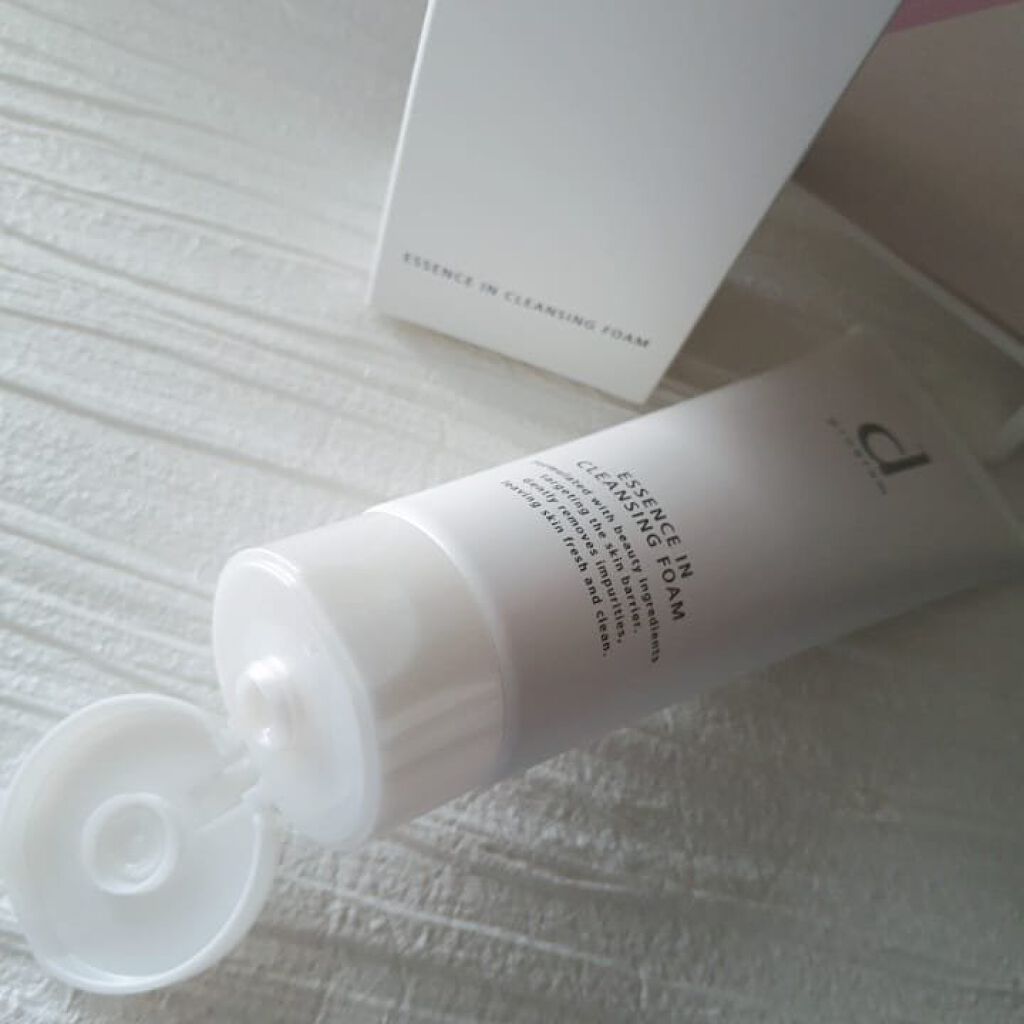 エッセンスイン クレンジングフォーム/d プログラム/洗顔フォームを使ったクチコミ(2枚目)