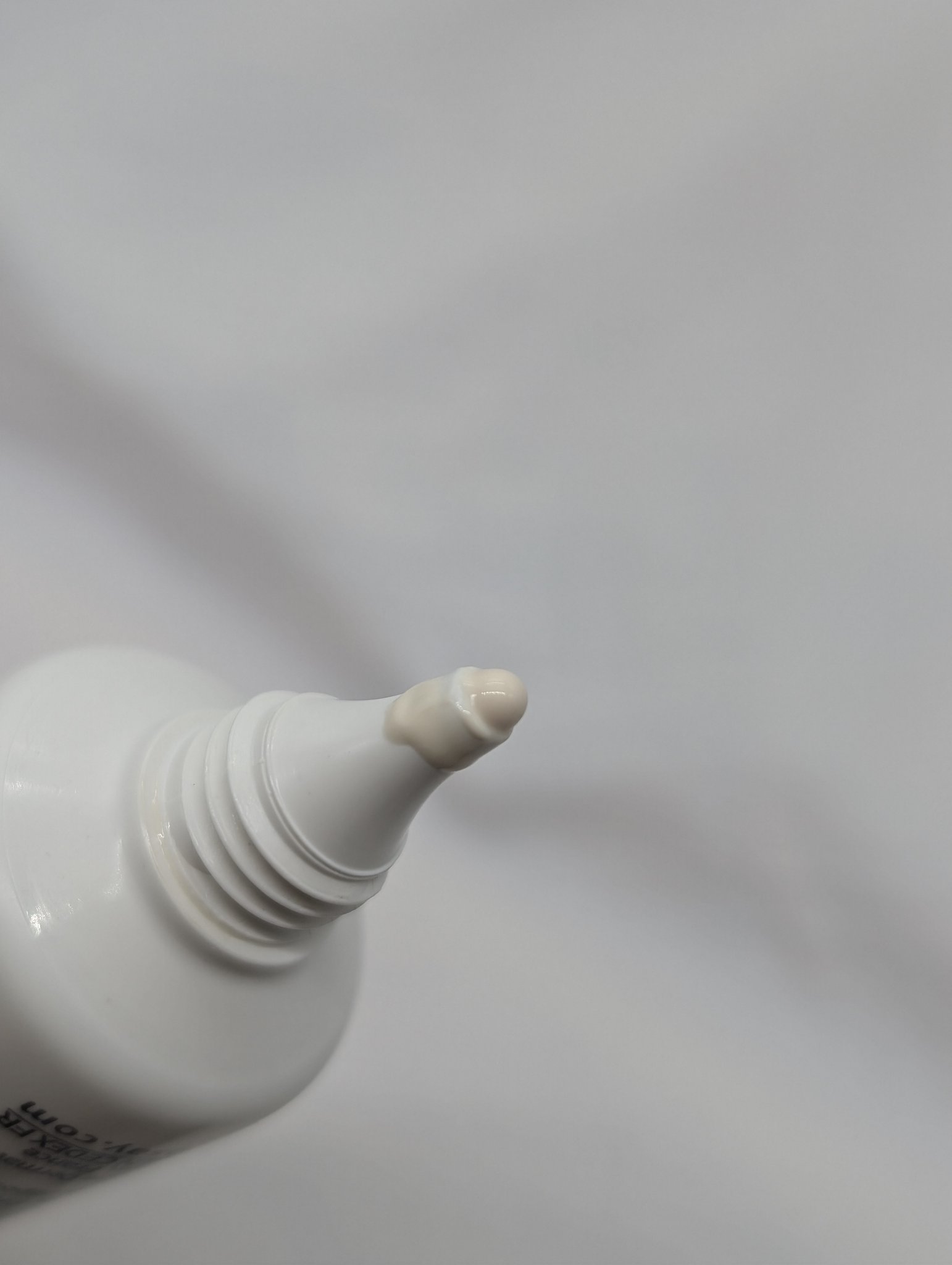 エファクラ ピールケア セラム/ラ ロッシュ ポゼ/美容液を使ったクチコミ（2枚目）