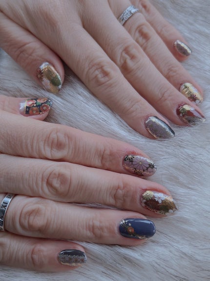 貼るジェルネイル/セリア/ネイルシールを使ったクチコミ(2枚目)